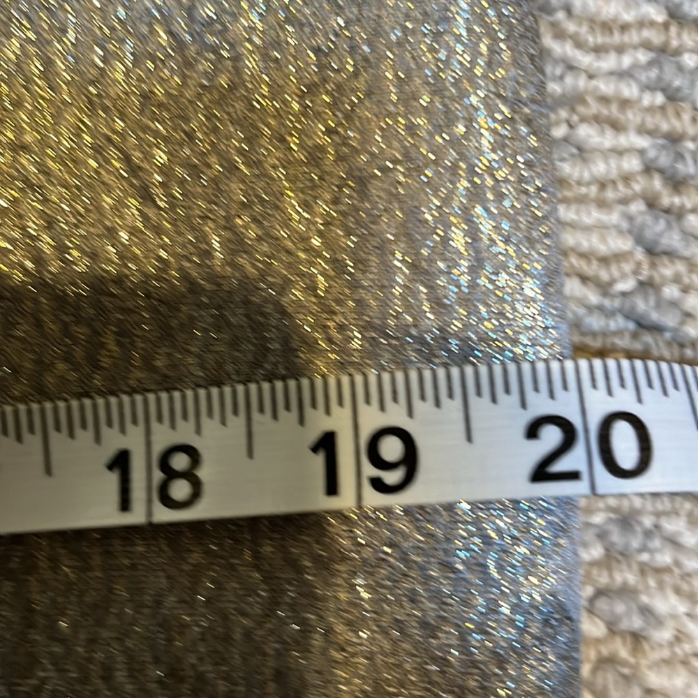 New with tags Ann Taylor silver holiday skirt size 6 - Picture 3 of 9